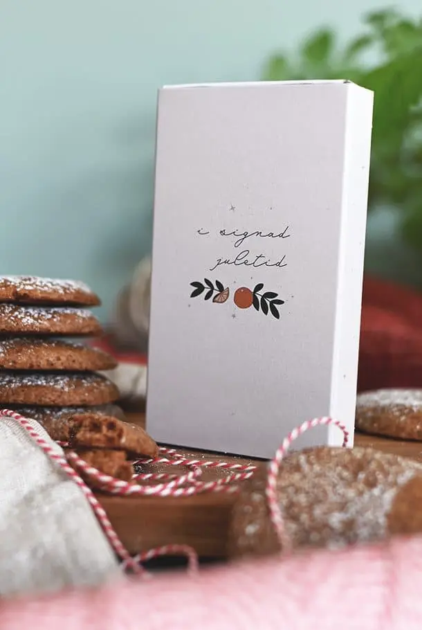 Stor tändsticksask I signad juletid3.webp