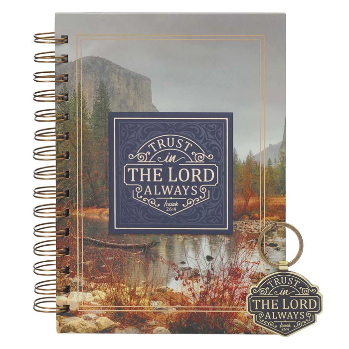 [940.019] Anteckningsbok och nyckelring – Trust in the Lord (Presentset)