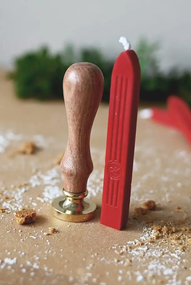 [913.007] Röd lackstång med veke